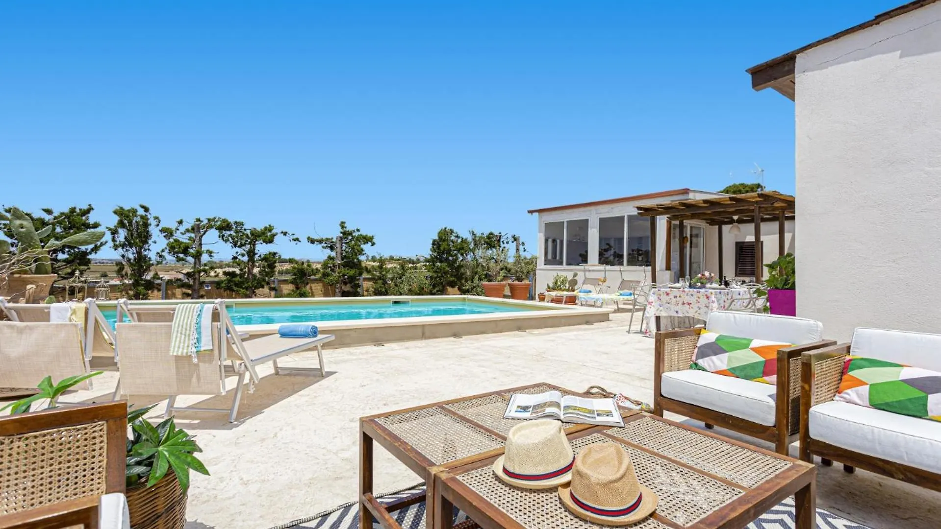 Villa Ardith By Villa Plus Ragusa Italy